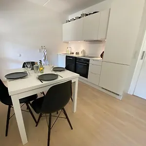 With Balcony, Free Parking & Elevator Apartment Kopenhagen